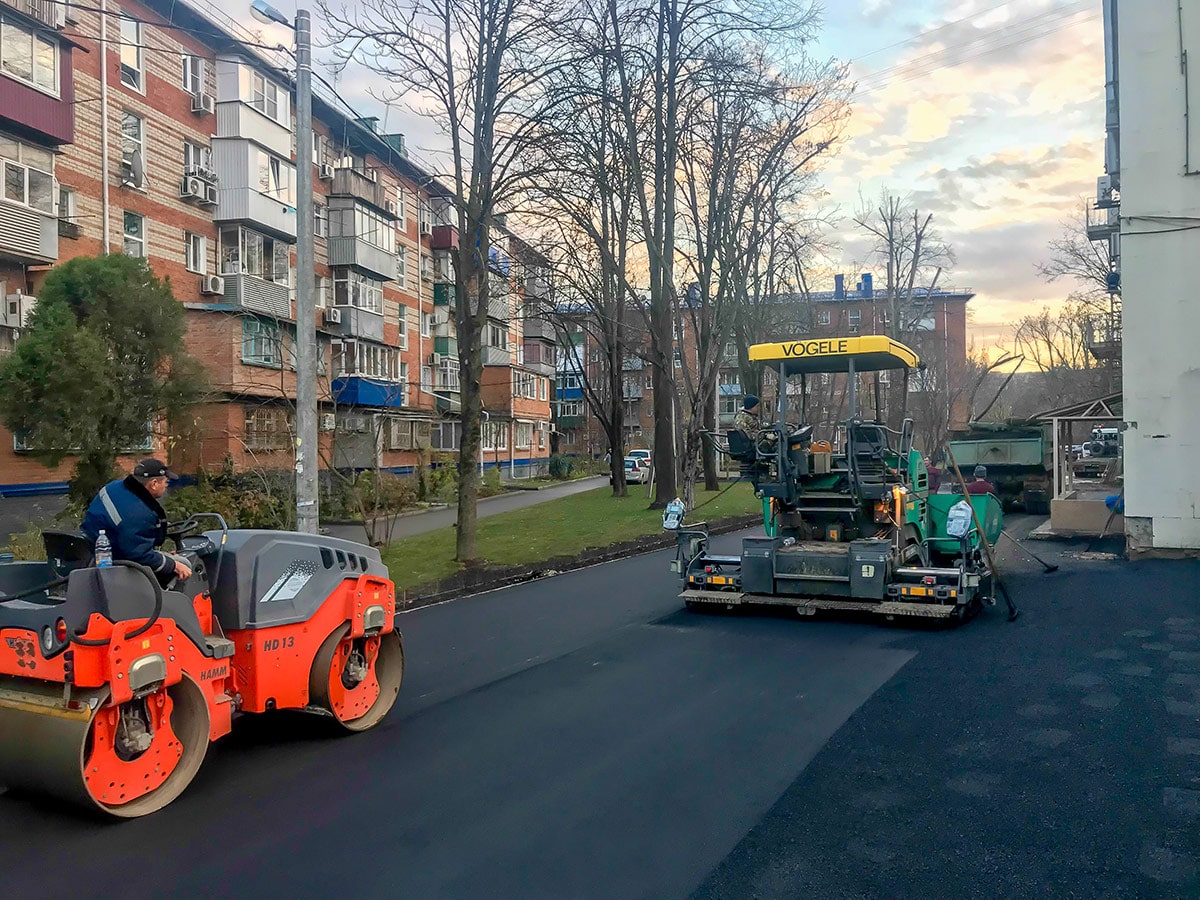 Асфальтирование под ключ в Краснодаре: цены за м2 на укладку асфальта от  компании «Благострой»